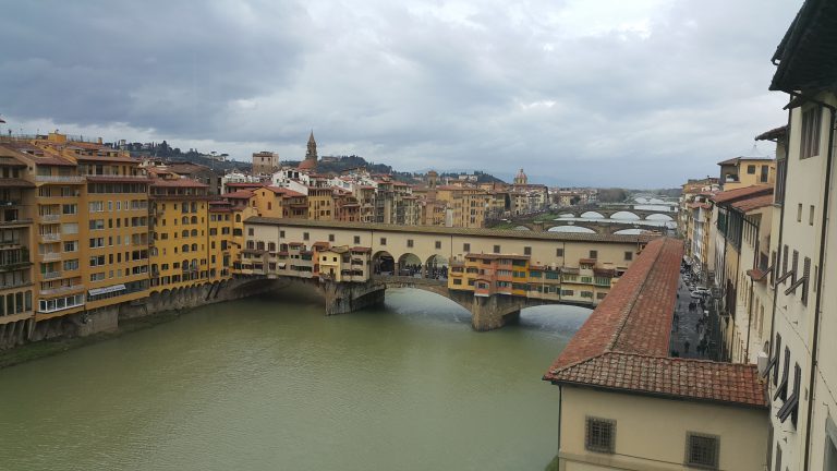 Ponte Vecchio - Firenze-לימוד איטלקית